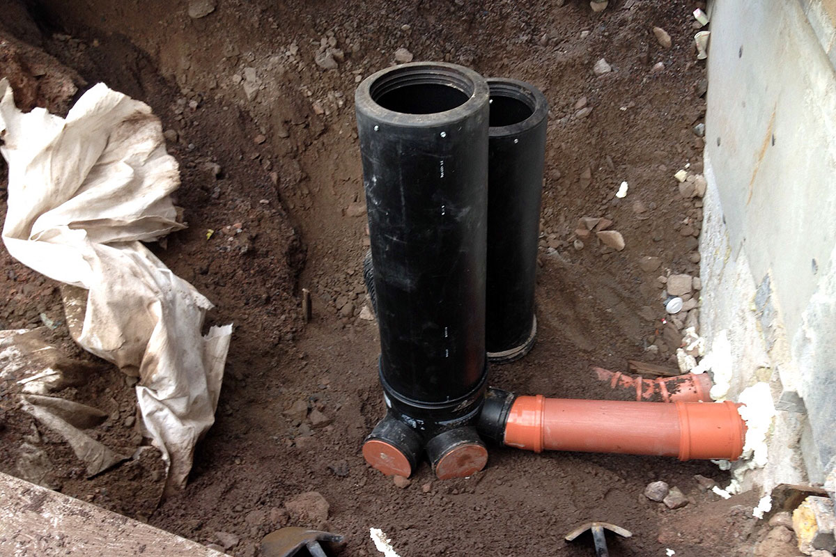 Viemärin korjaustyö